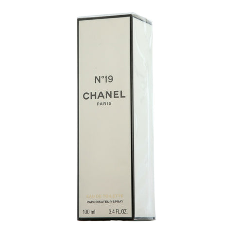 Chanel No. 19 Eau de Toilette Spray