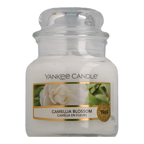 Yankee Candle Housewarmer Camelia Blossom