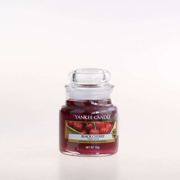 Yankee Candle Housewarmer Black Cherry
